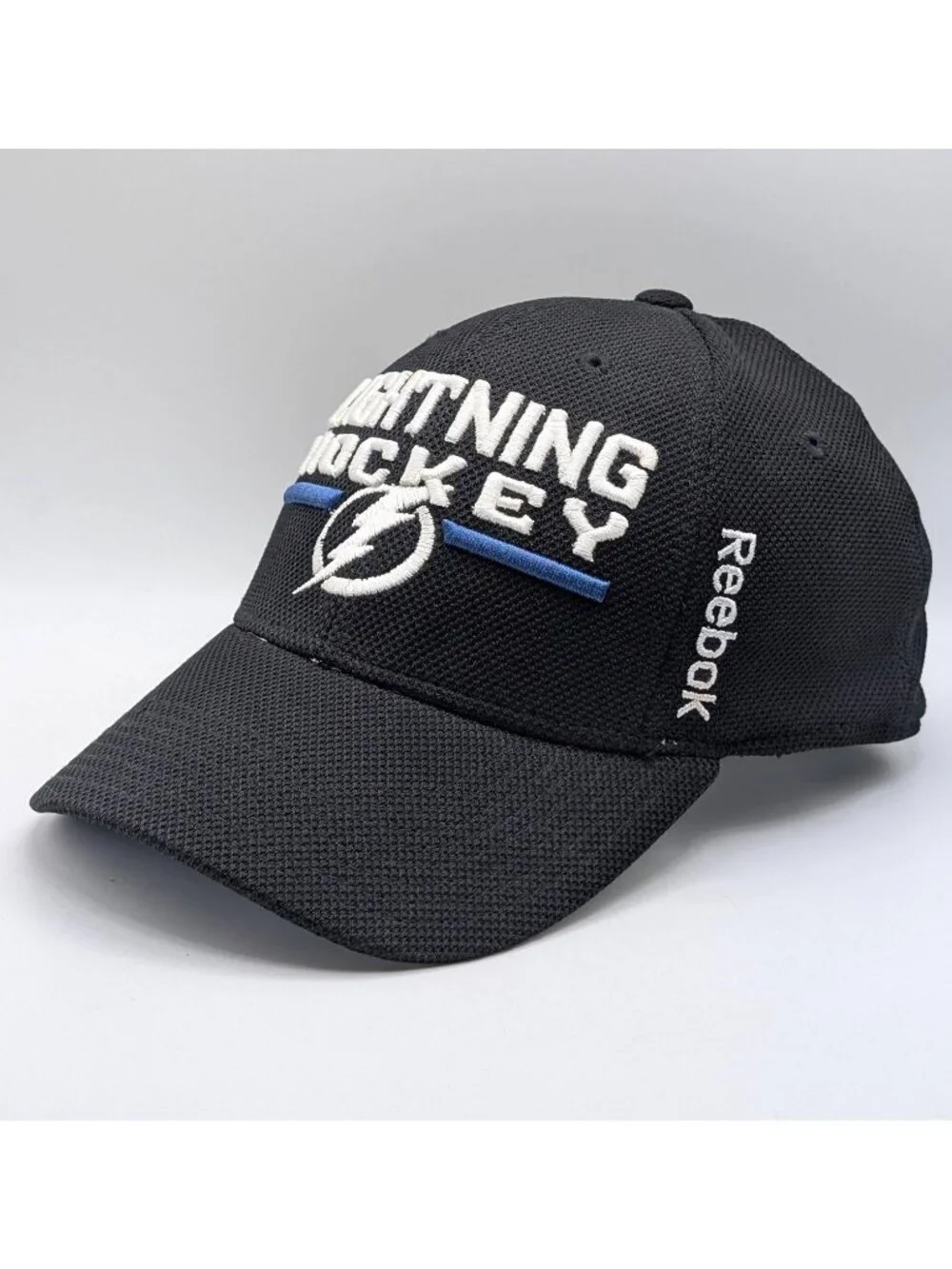 Reebok Center Ice NHL Tampa Bay Lightning Hockey Hat Fitted Stretch S/M Black